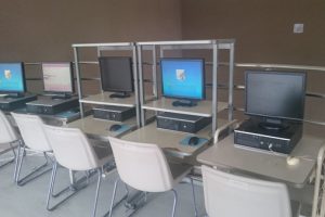 自習用のPCです。学科試験の対策をしっかりしましょう！